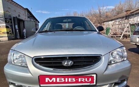 Hyundai Accent II, 2005 год, 257 000 рублей, 3 фотография