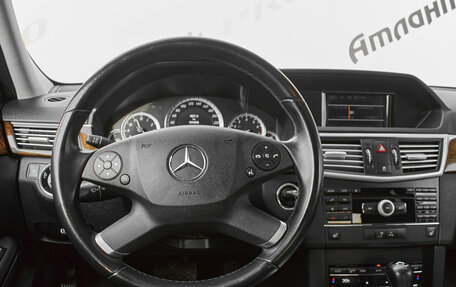 Mercedes-Benz E-Класс, 2010 год, 1 595 000 рублей, 12 фотография