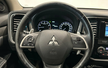 Mitsubishi Outlander III рестайлинг 3, 2013 год, 1 099 000 рублей, 21 фотография