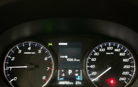 Mitsubishi Outlander III рестайлинг 3, 2013 год, 1 099 000 рублей, 24 фотография