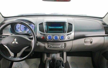 Mitsubishi L200 IV рестайлинг, 2008 год, 1 170 000 рублей, 13 фотография