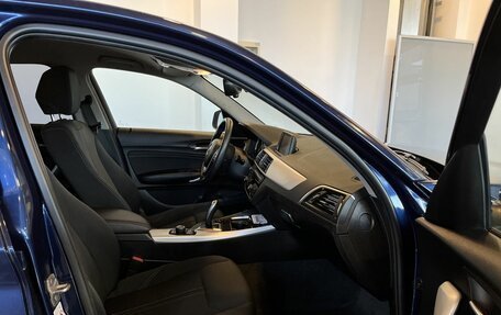 BMW 1 серия, 2018 год, 2 090 000 рублей, 25 фотография