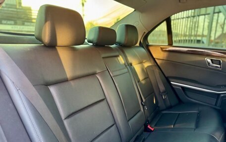 Mercedes-Benz E-Класс, 2010 год, 1 499 000 рублей, 14 фотография