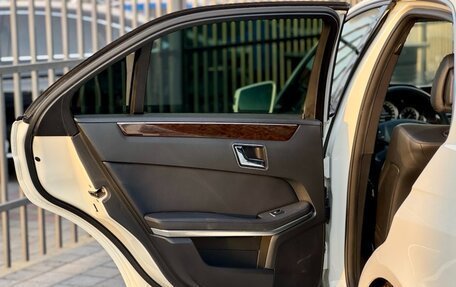 Mercedes-Benz E-Класс, 2010 год, 1 499 000 рублей, 18 фотография