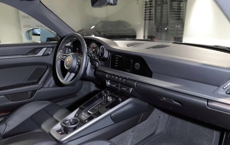 Porsche 911, 2024 год, 17 700 000 рублей, 6 фотография