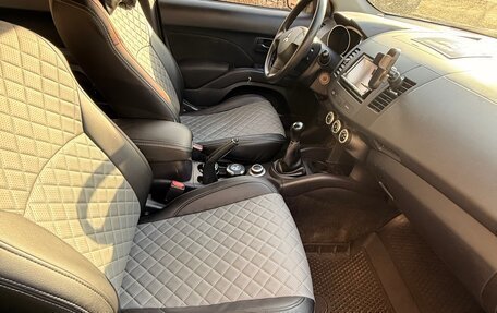 Mitsubishi Outlander III рестайлинг 3, 2008 год, 850 000 рублей, 17 фотография