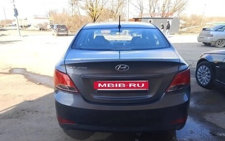 Hyundai Solaris II рестайлинг, 2016 год, 539 000 рублей, 3 фотография