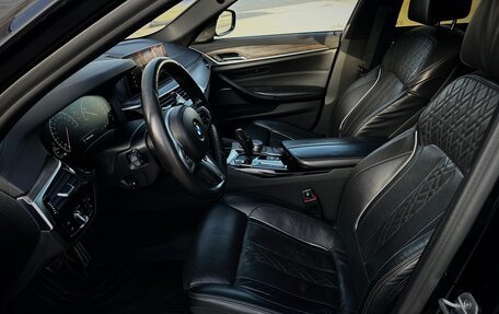 BMW 5 серия, 2019 год, 3 900 000 рублей, 5 фотография