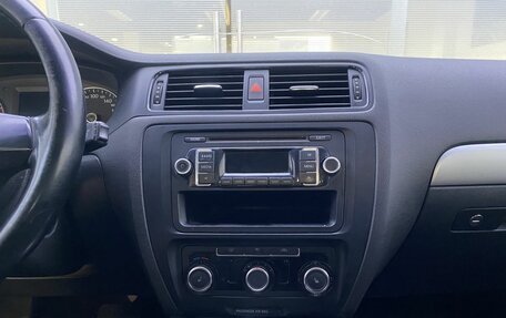 Volkswagen Jetta VI, 2011 год, 779 000 рублей, 18 фотография