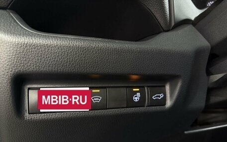 Toyota RAV4, 2021 год, 3 350 000 рублей, 18 фотография