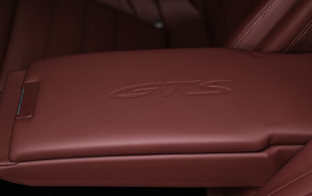 Porsche Panamera, 2025 год, 31 584 000 рублей, 27 фотография