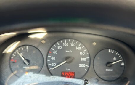 Renault Clio III, 2001 год, 148 000 рублей, 28 фотография