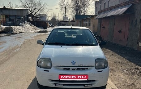 Renault Clio III, 2001 год, 148 000 рублей, 24 фотография