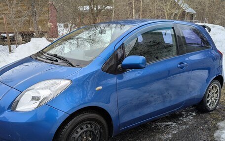 Toyota Yaris III рестайлинг, 2008 год, 530 000 рублей, 4 фотография