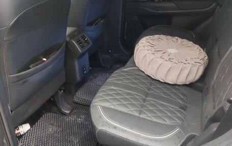 Mitsubishi Outlander III рестайлинг 3, 2022 год, 2 700 000 рублей, 31 фотография