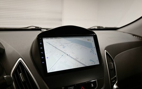 Hyundai ix35 I рестайлинг, 2010 год, 1 145 000 рублей, 14 фотография