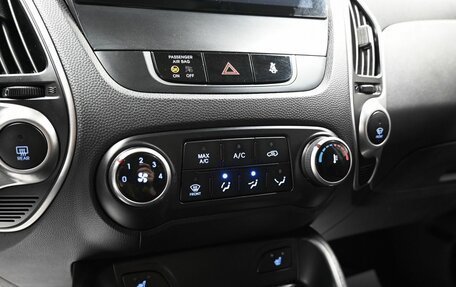 Hyundai ix35 I рестайлинг, 2010 год, 1 145 000 рублей, 16 фотография