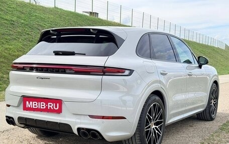 Porsche Cayenne III, 2026 год, 18 900 000 рублей, 3 фотография
