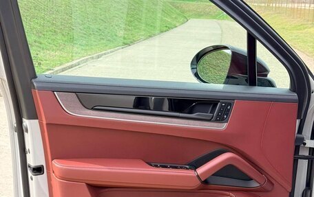 Porsche Cayenne III, 2026 год, 18 900 000 рублей, 19 фотография