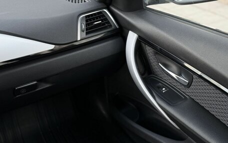 BMW 3 серия, 2016 год, 3 090 000 рублей, 29 фотография