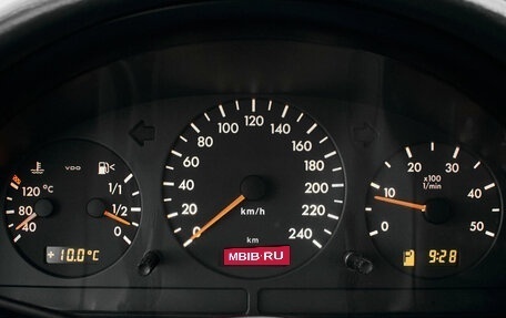 Mercedes-Benz M-Класс, 2002 год, 895 000 рублей, 12 фотография