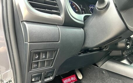 Toyota Hilux VIII, 2018 год, 3 750 000 рублей, 10 фотография