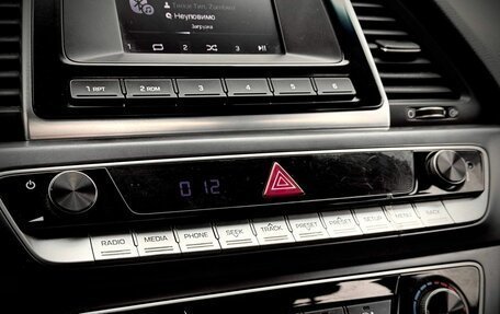 Hyundai Sonata VII, 2018 год, 960 000 рублей, 8 фотография