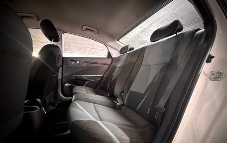 Hyundai Solaris II рестайлинг, 2021 год, 930 000 рублей, 12 фотография