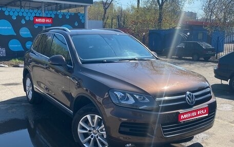 Volkswagen Touareg III, 2011 год, 1 720 000 рублей, 1 фотография