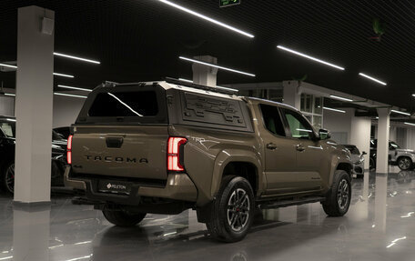 Toyota Tacoma, 2024 год, 7 950 000 рублей, 5 фотография