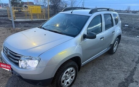 Renault Duster I рестайлинг, 2014 год, 830 000 рублей, 2 фотография