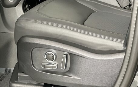 Land Rover Defender II, 2026 год, 15 527 481 рублей, 24 фотография