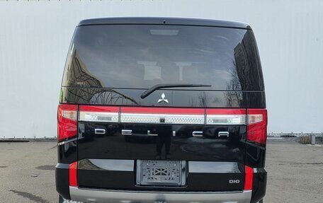 Mitsubishi Delica D:5 I, 2019 год, 3 200 000 рублей, 6 фотография
