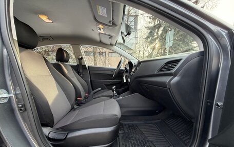 Hyundai Solaris II рестайлинг, 2021 год, 1 620 000 рублей, 12 фотография