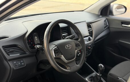 Hyundai Solaris II рестайлинг, 2021 год, 1 620 000 рублей, 11 фотография