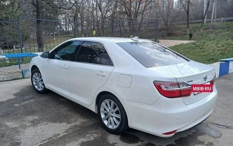 Toyota Camry, 2015 год, 2 150 000 рублей, 4 фотография