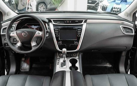 Nissan Murano, 2019 год, 2 550 000 рублей, 13 фотография