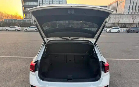 Volkswagen T-Roc I, 2022 год, 1 997 000 рублей, 8 фотография