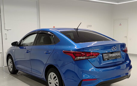 Hyundai Solaris II рестайлинг, 2018 год, 1 027 000 рублей, 11 фотография