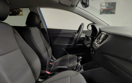 Hyundai Solaris II рестайлинг, 2018 год, 1 027 000 рублей, 15 фотография