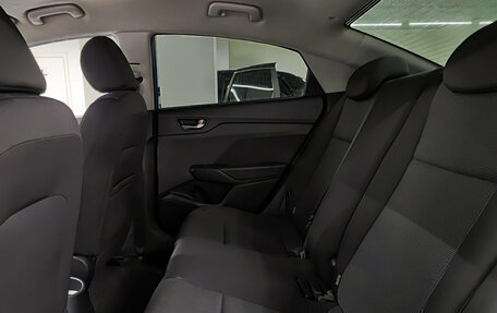 Hyundai Solaris II рестайлинг, 2018 год, 1 027 000 рублей, 16 фотография