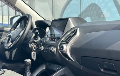 Hyundai ix35 I рестайлинг, 2011 год, 1 095 000 рублей, 10 фотография