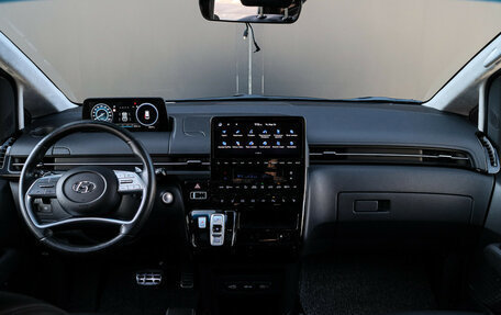 Hyundai Staria, 2021 год, 5 600 000 рублей, 16 фотография