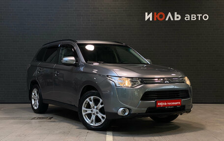 Mitsubishi Outlander III рестайлинг 3, 2012 год, 1 579 000 рублей, 3 фотография