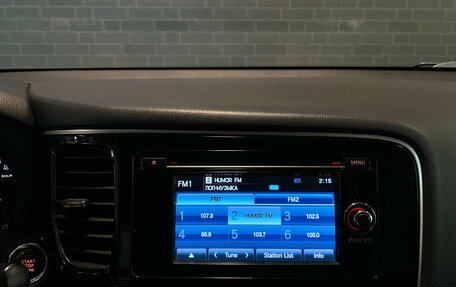 Mitsubishi Outlander III рестайлинг 3, 2012 год, 1 579 000 рублей, 11 фотография