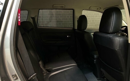 Mitsubishi Outlander III рестайлинг 3, 2012 год, 1 579 000 рублей, 10 фотография