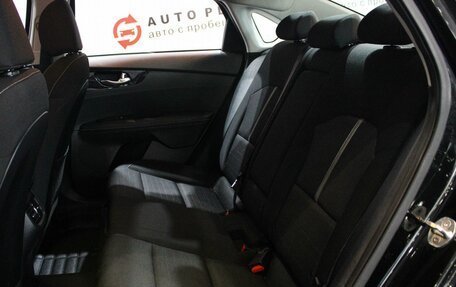 KIA Cerato IV, 2019 год, 1 899 000 рублей, 9 фотография