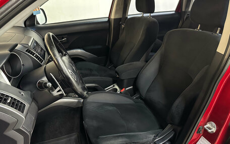 Mitsubishi Outlander III рестайлинг 3, 2008 год, 870 000 рублей, 5 фотография