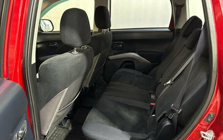 Mitsubishi Outlander III рестайлинг 3, 2008 год, 870 000 рублей, 8 фотография