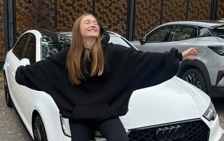 Audi A4, 2018 год, 2 800 000 рублей, 2 фотография